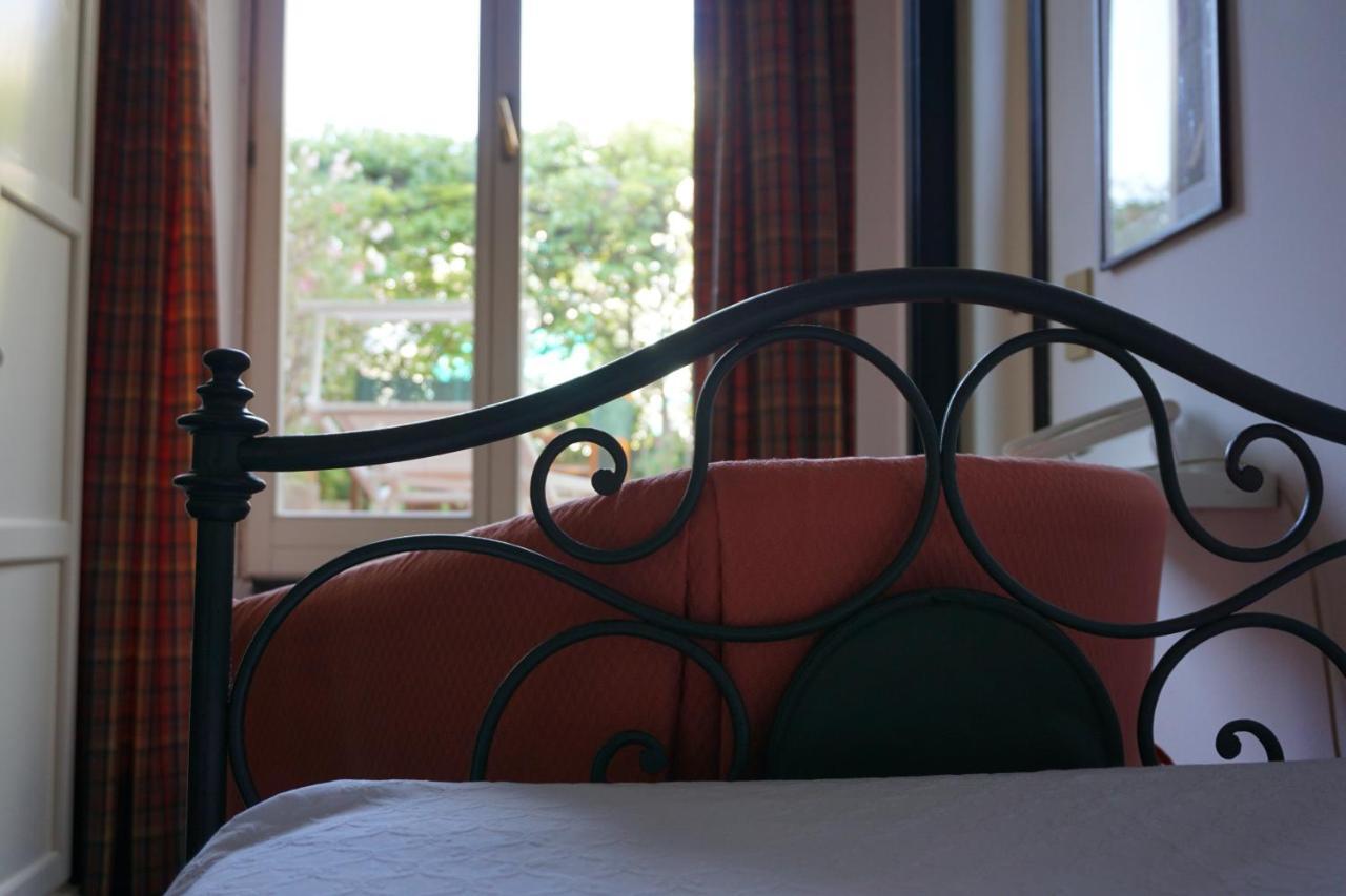 Hotel Beau Rivage Alassio Exterior photo